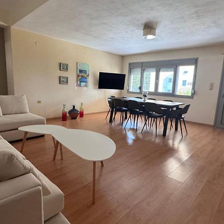 Daphne Di Palio Apartment PalaiónTsiflíkion Екстериор снимка