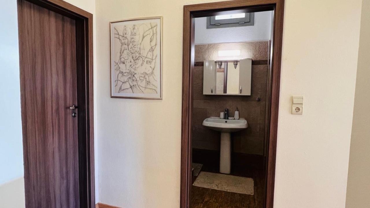 Daphne Di Palio Apartment PalaiónTsiflíkion Екстериор снимка